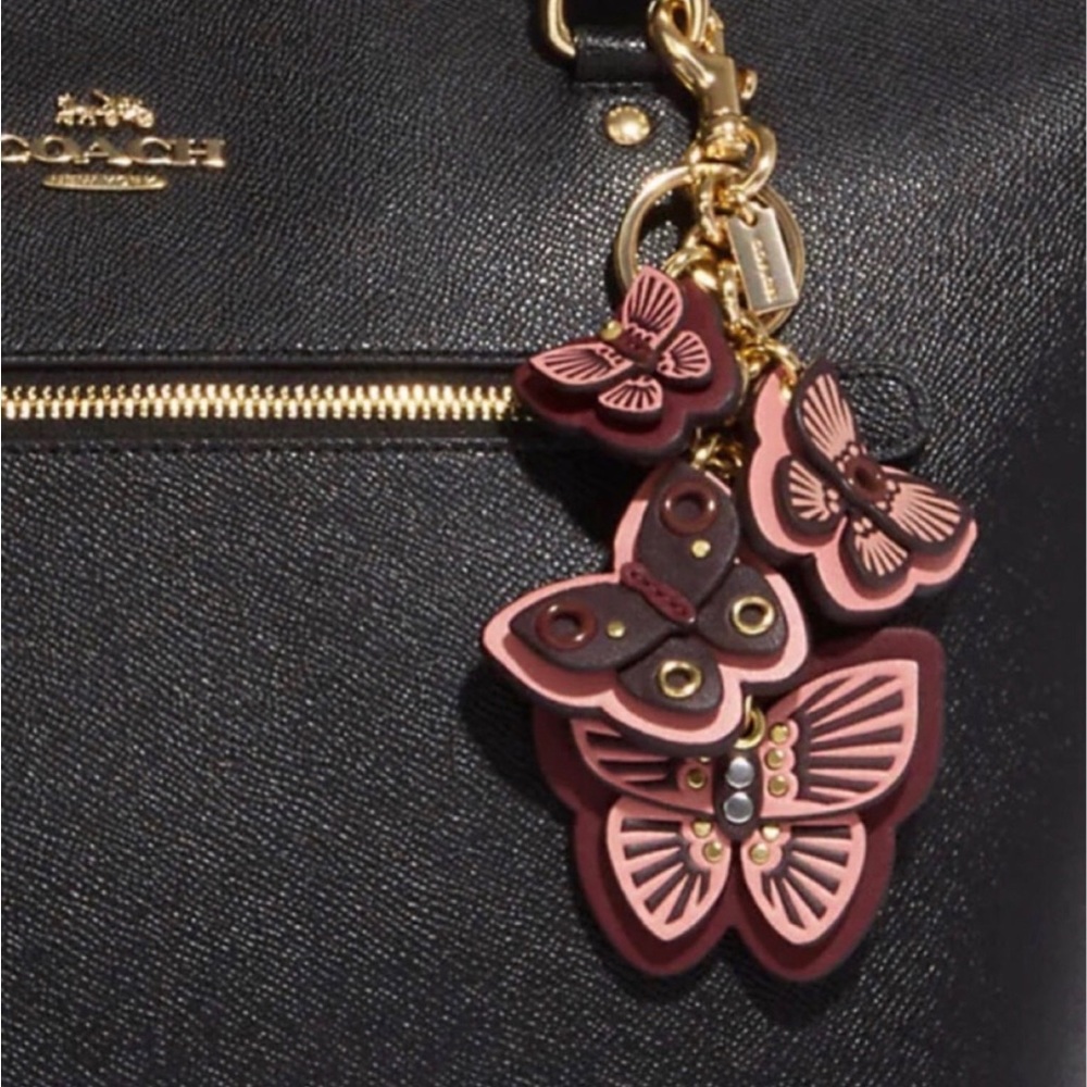 🔥SOLD🔥NEW COACH Butterfly cluster bag charm / key chain - Picture 3 of 4
